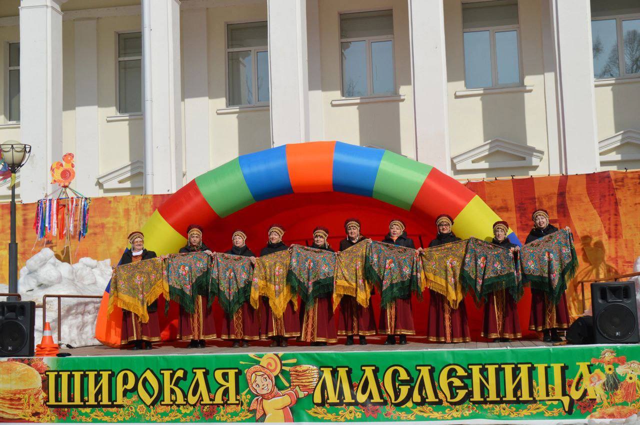 Свыше пятисот человек приняли участие в масленичных гуляньях