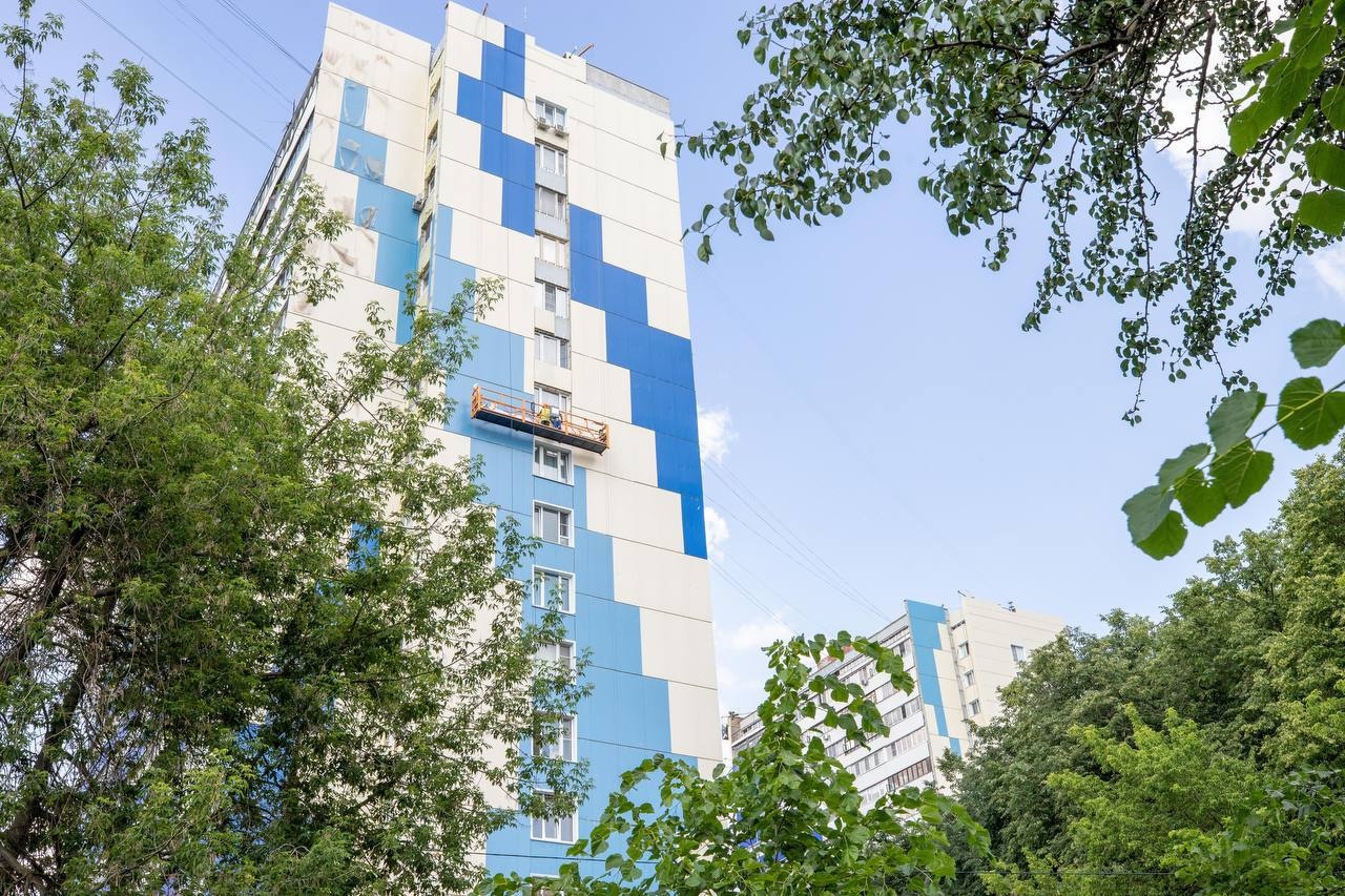 Продолжается капремонт высоток по улице Кирова Продолжается капремонт высоток по улице Кирова