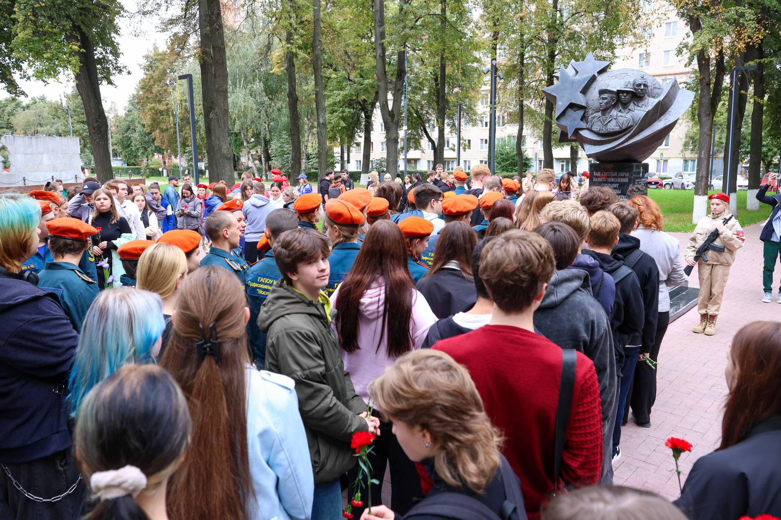 В День солидарности в борьбе с терроризмом в Подольске прошли памятные мероприятия