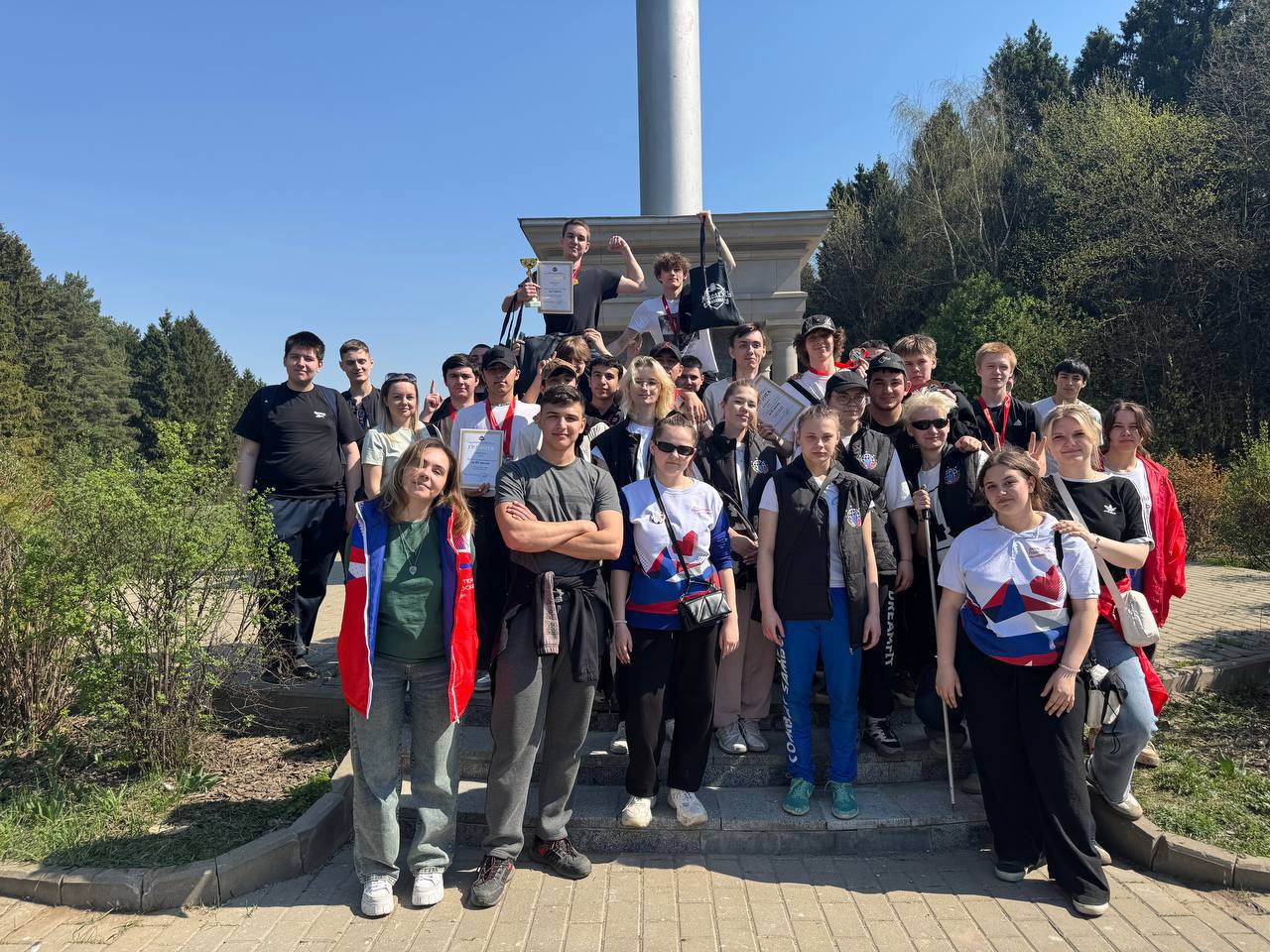 В Подольске активная молодежь собрала более 750 кг мусора на экозабеге "Чисто по совести"