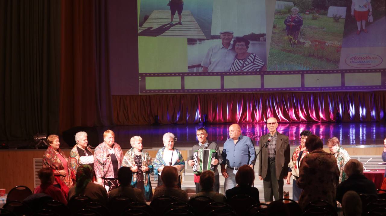 Клуб «Любимое кино» вновь работает для участников проекта «Активное долголетие»