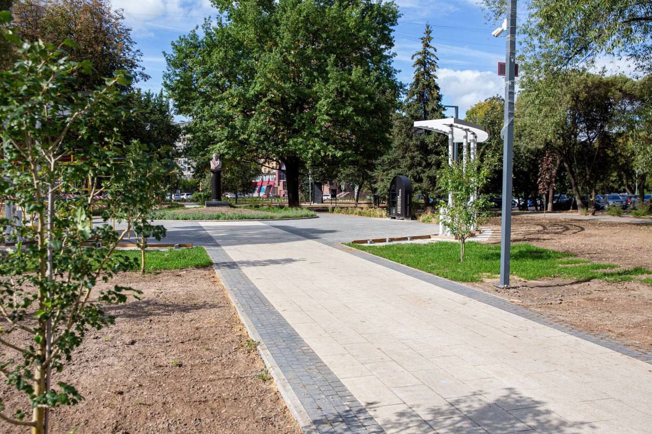 Завершается благоустройство сквера имени А. С. Пушкина в Подольске