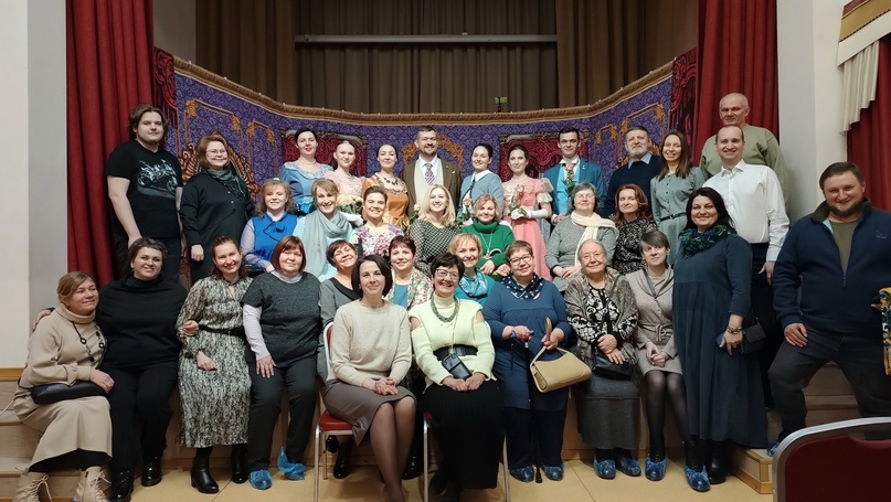 Благотворительный спектакль провели для волонтеров