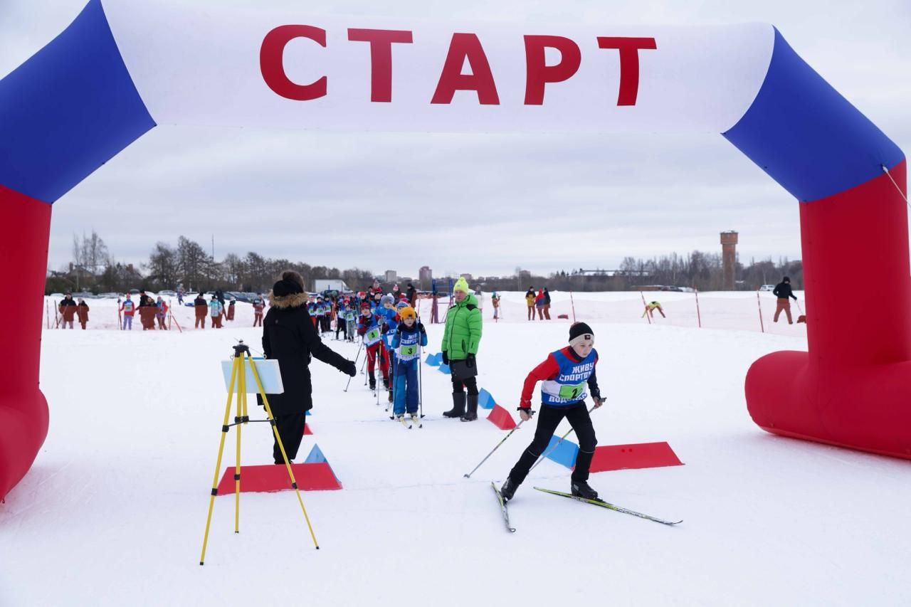 Лыжные соревнования памяти тренера Александра Ефимова в третий раз прошли в Дубровицах