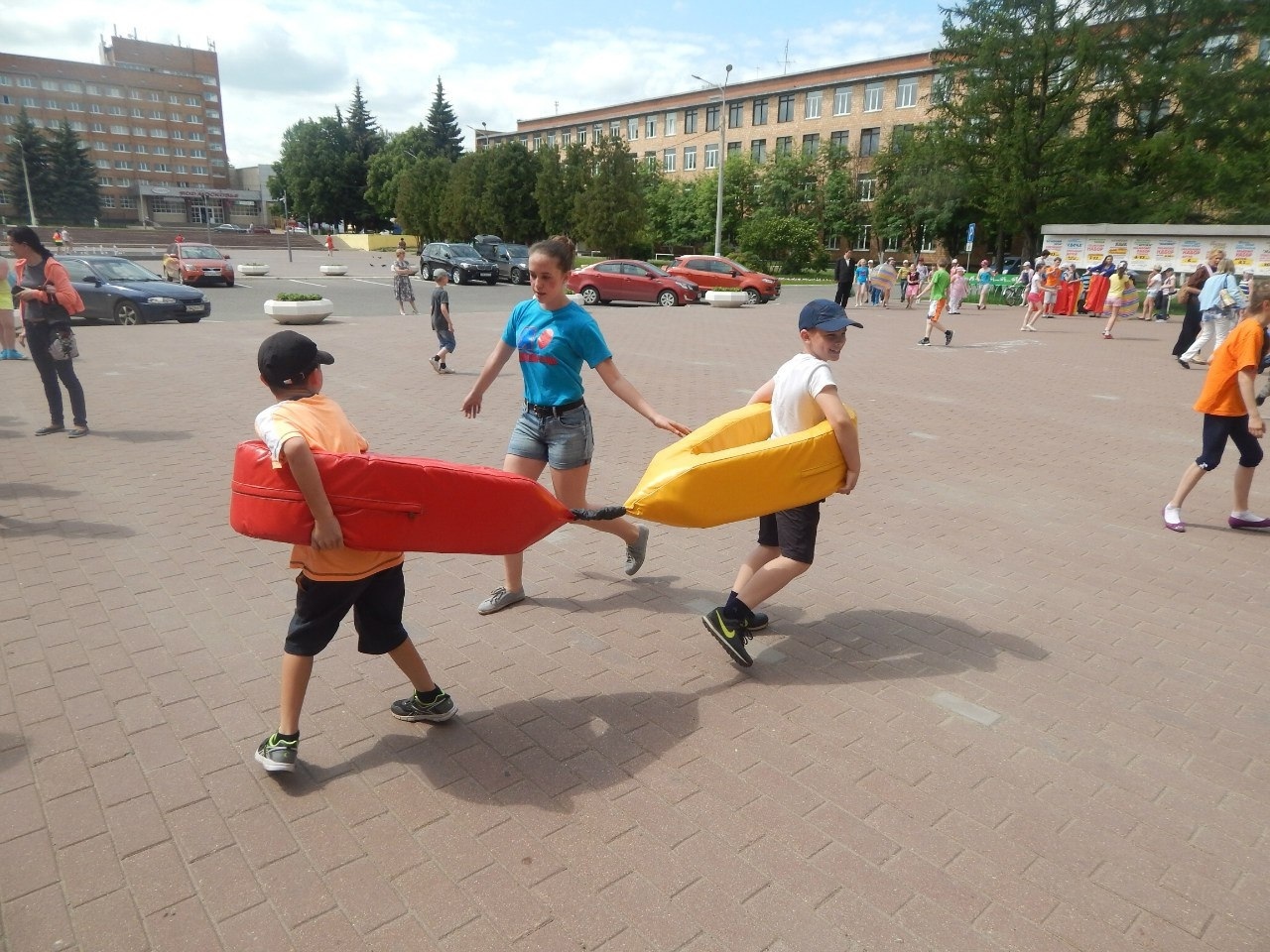 «Играем, танцуем, поём!»