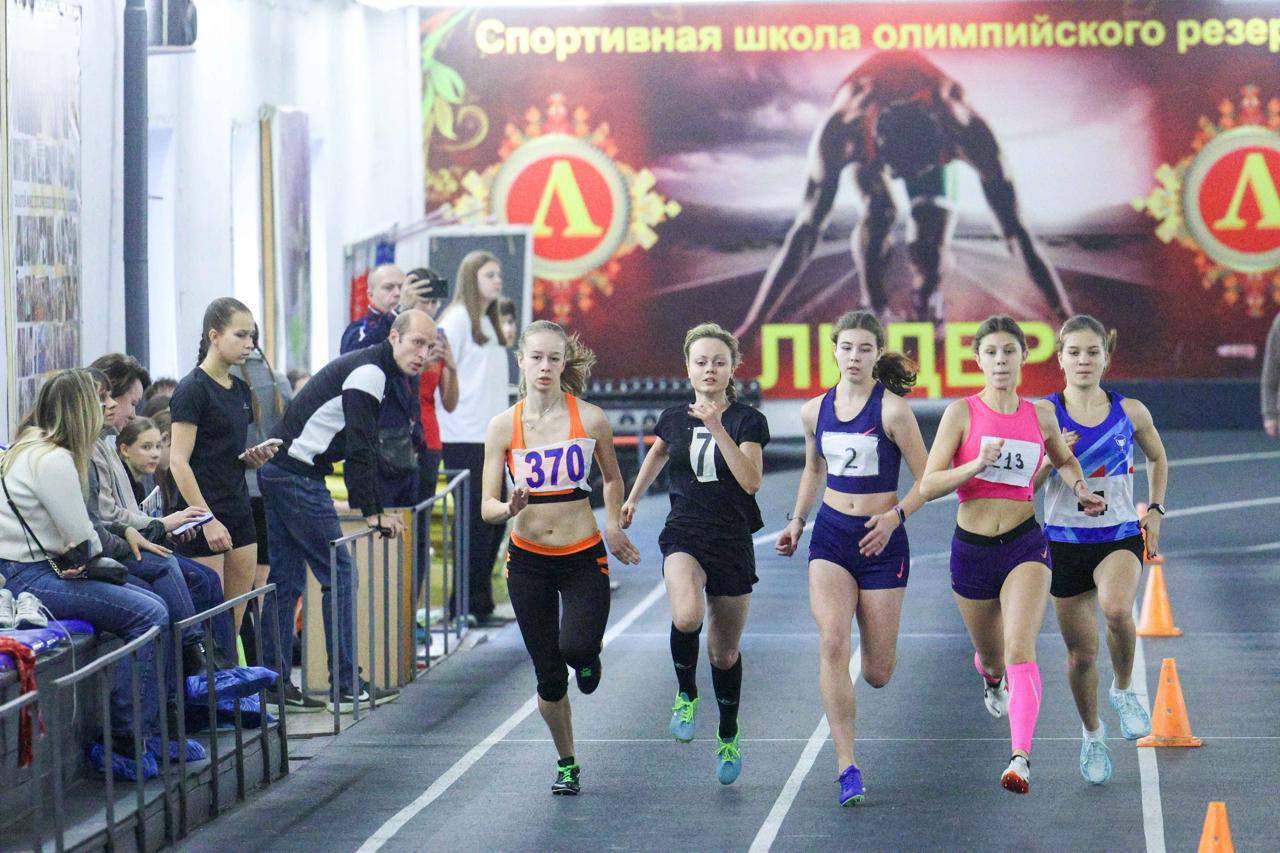 Юбилейная "шиповка" Юбилейная "шиповка"