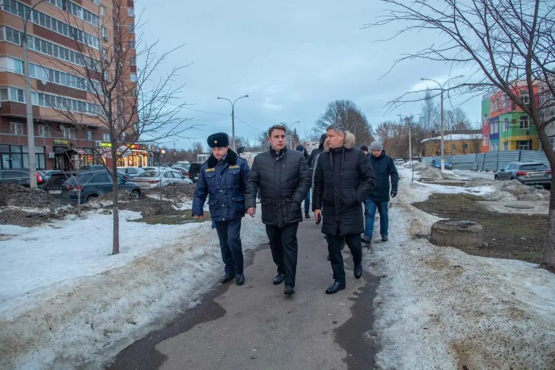 И. о главы Подольска посетилл микрорайон Красная Горка И. о главы Подольска посетилл микрорайон Красная Горка
