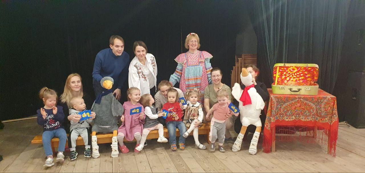 "Гуси-обнимуси" в Доме культуры ЗИО