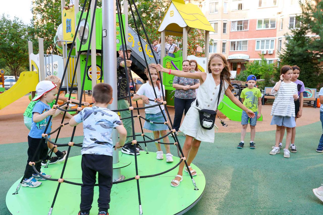 Праздник в честь открытия обновленных ДИП провели в Климовске