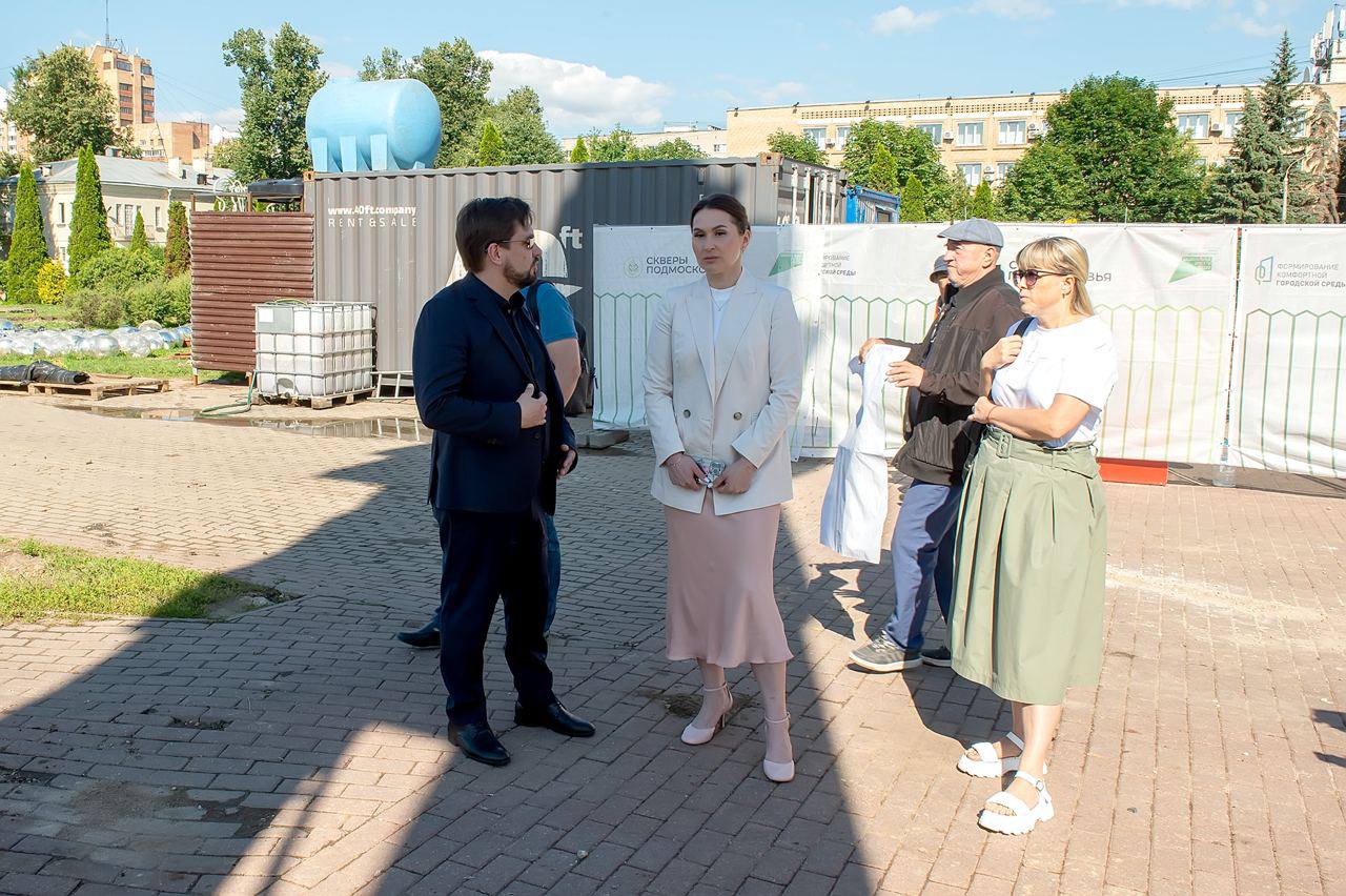 Замглавы Подольска Елена Дубовицкая проверила ход строительства стелы «Город трудовой доблести» Замглавы Подольска Елена Дубовицкая проверила ход строительства стелы «Город трудовой доблести»