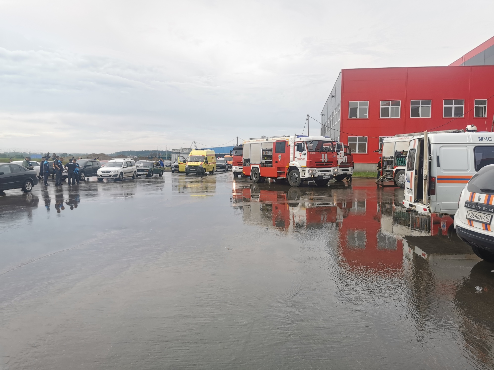 Пожар на складе OZON в Подольске