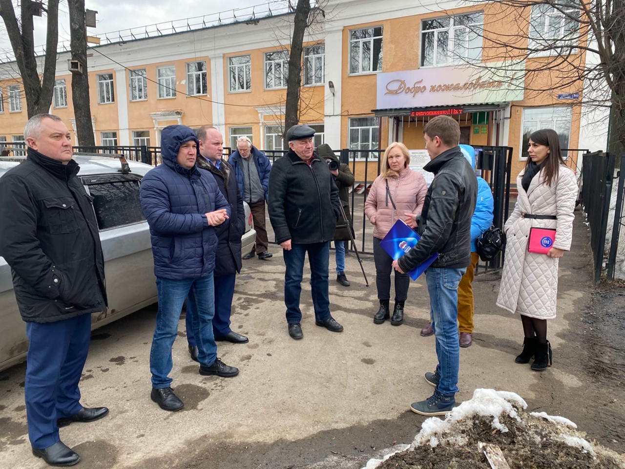 Проблемы Красной Горки решают с депутатом
