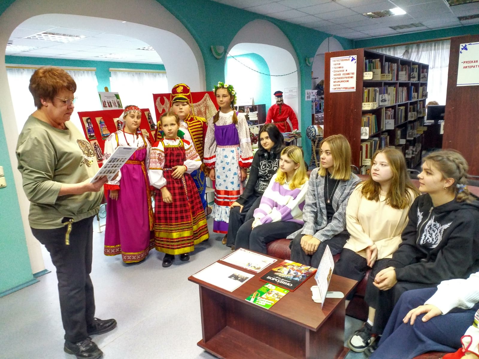 Историко-патриотический час «Жизнь во славу Отечества»