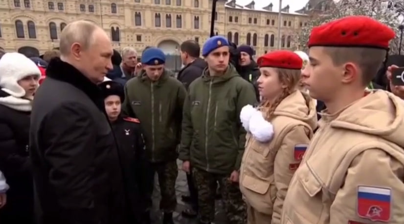 Юнармейцы из Подольска пообщались с Путиным