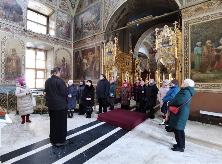 Экскурсию по Троицкому кафедральному собору провели для педагогов Подольска