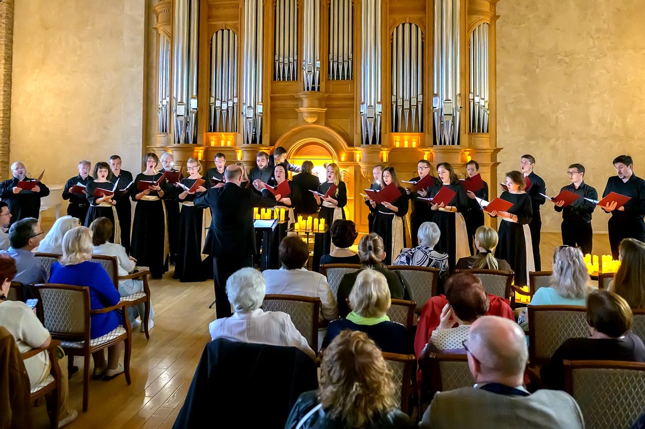 Академический хор Подольской филармонии открыл новый сезон