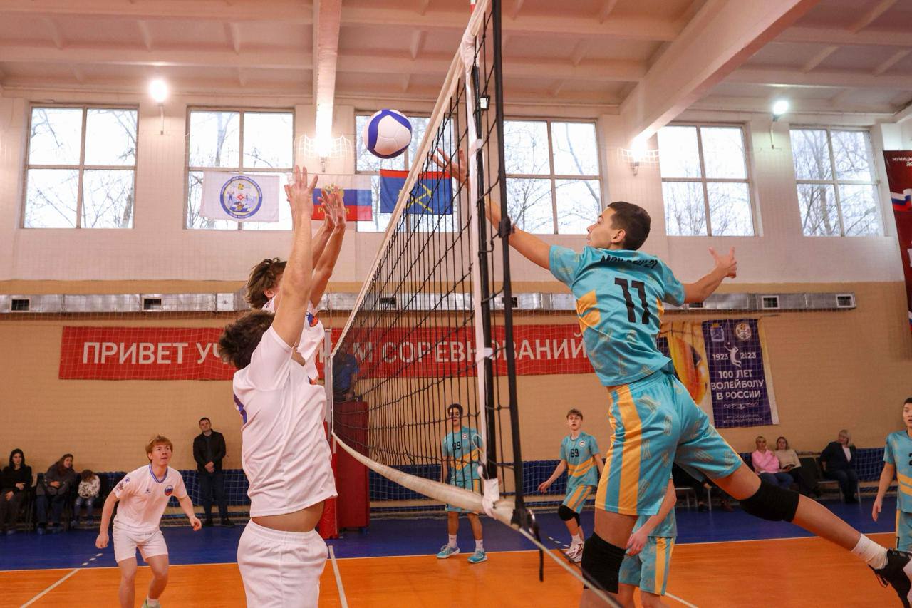 «Дерби соседствующих школ» стартовало в Подольске