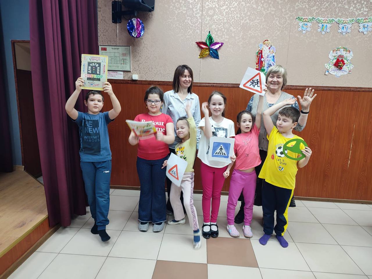 В СДК "Быково" юным участникам дорожного движения напомнили о правилах безопасности