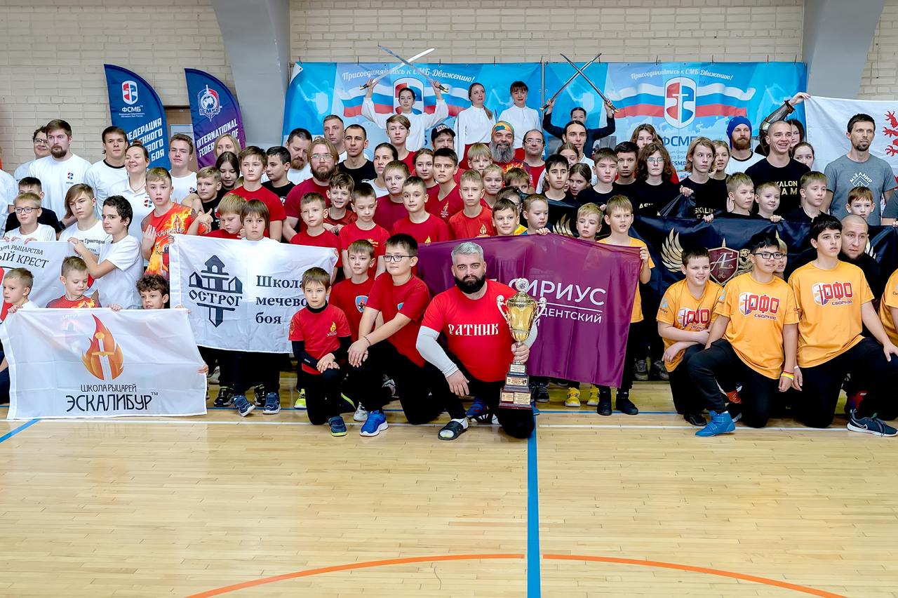 В Подольске стартовал XV Большой командный кубок по современному мечевому бою