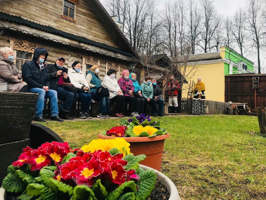 В "Русском музее обрядов и быта" в Подольске прошла очередная встреча участников проекта "Активное долголетие"
