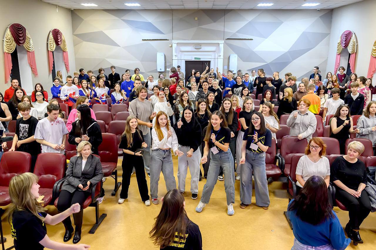 Молодежный просветительский форум «Точка развития» проходит с 7 по 9 ноября в Подольске Молодежный просветительский форум «Точка развития» проходит с 7 по 9 ноября в Подольске