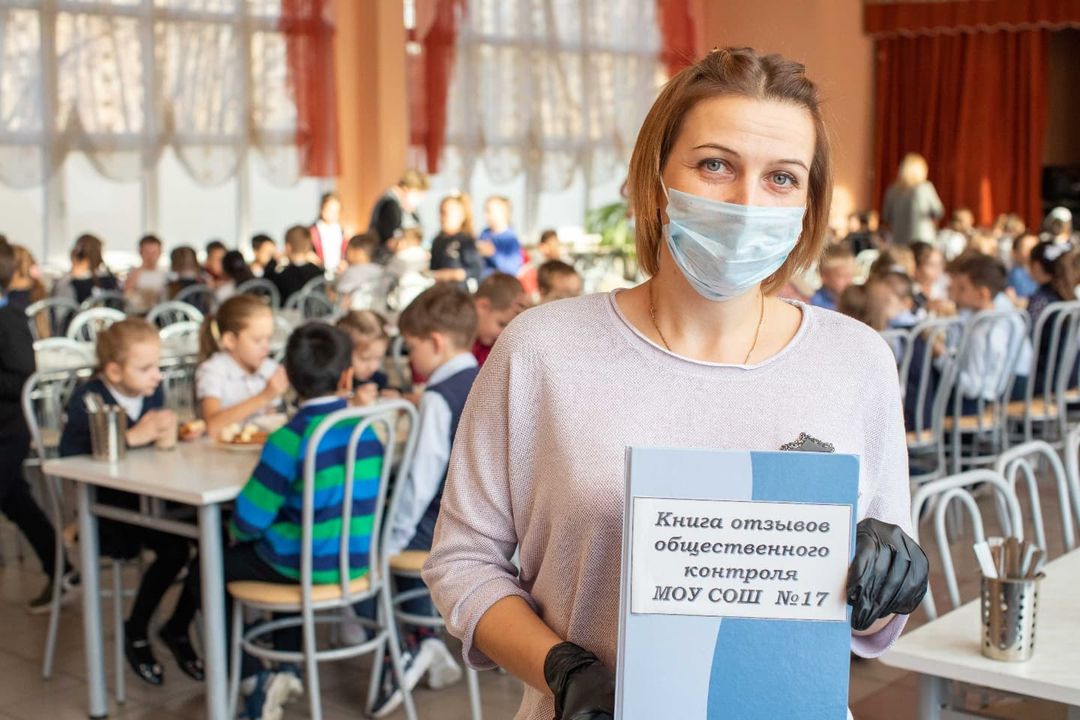 Очередная проверка организации и качества школьного питания прошла в школе № 17