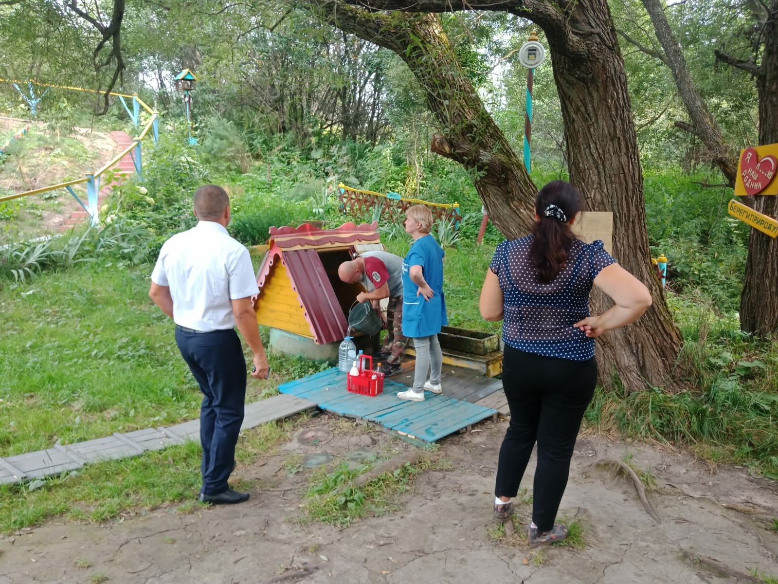 Воду из деревенских колодцев Подольска взяли на анализ