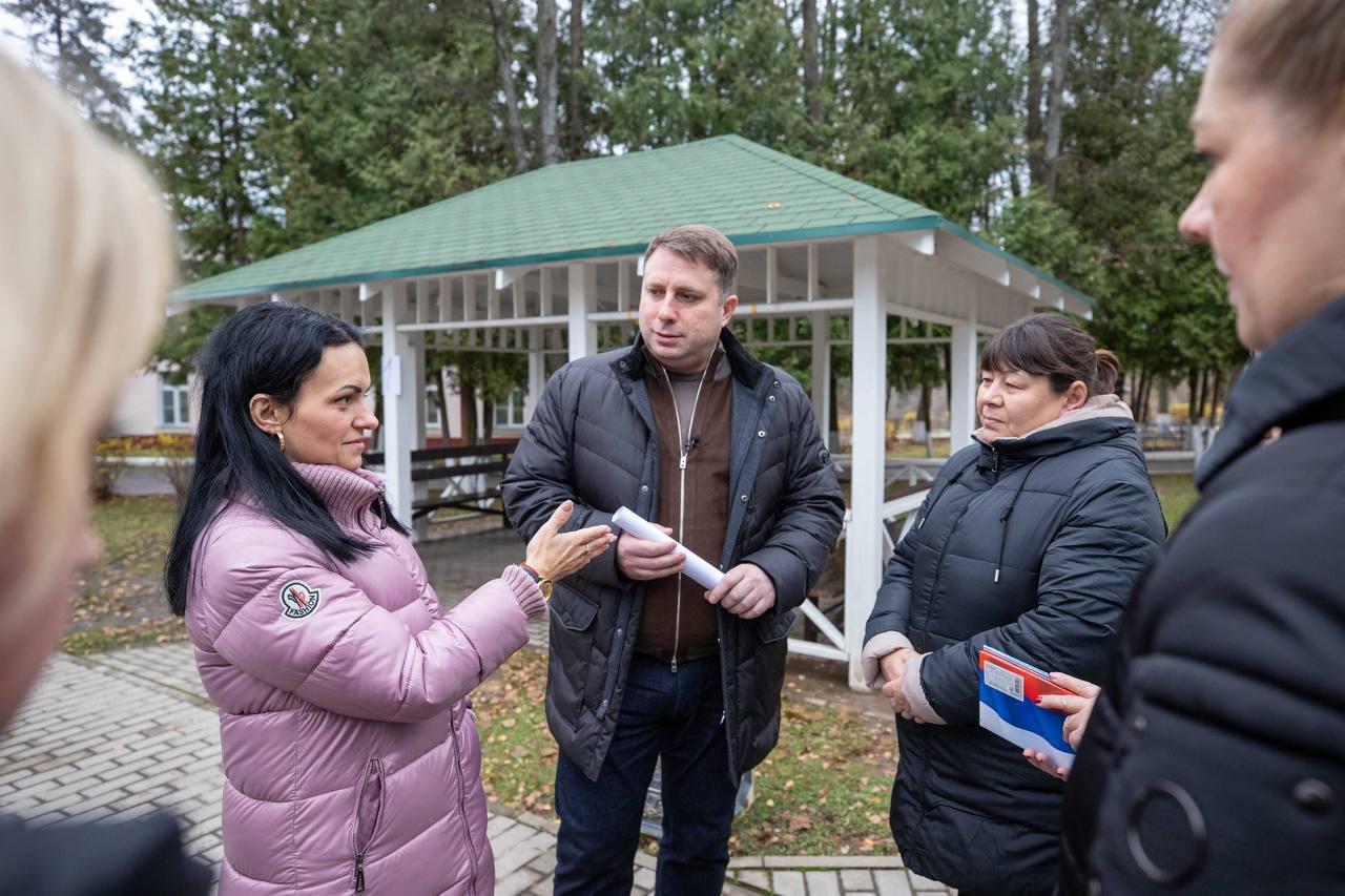 Дмитрий Жариков встретился с жителями Белгородской области, которых вчера приняли в Подольске 