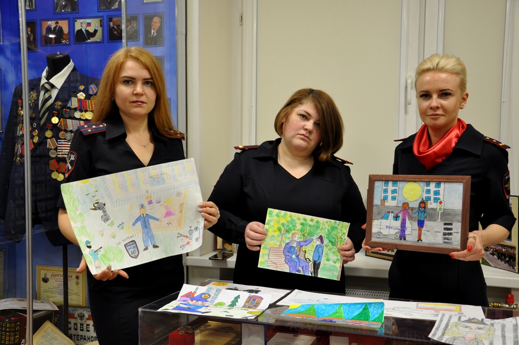 Итоги конкурса рисунков «Мои родители работают в полиции» подвели в Подольске