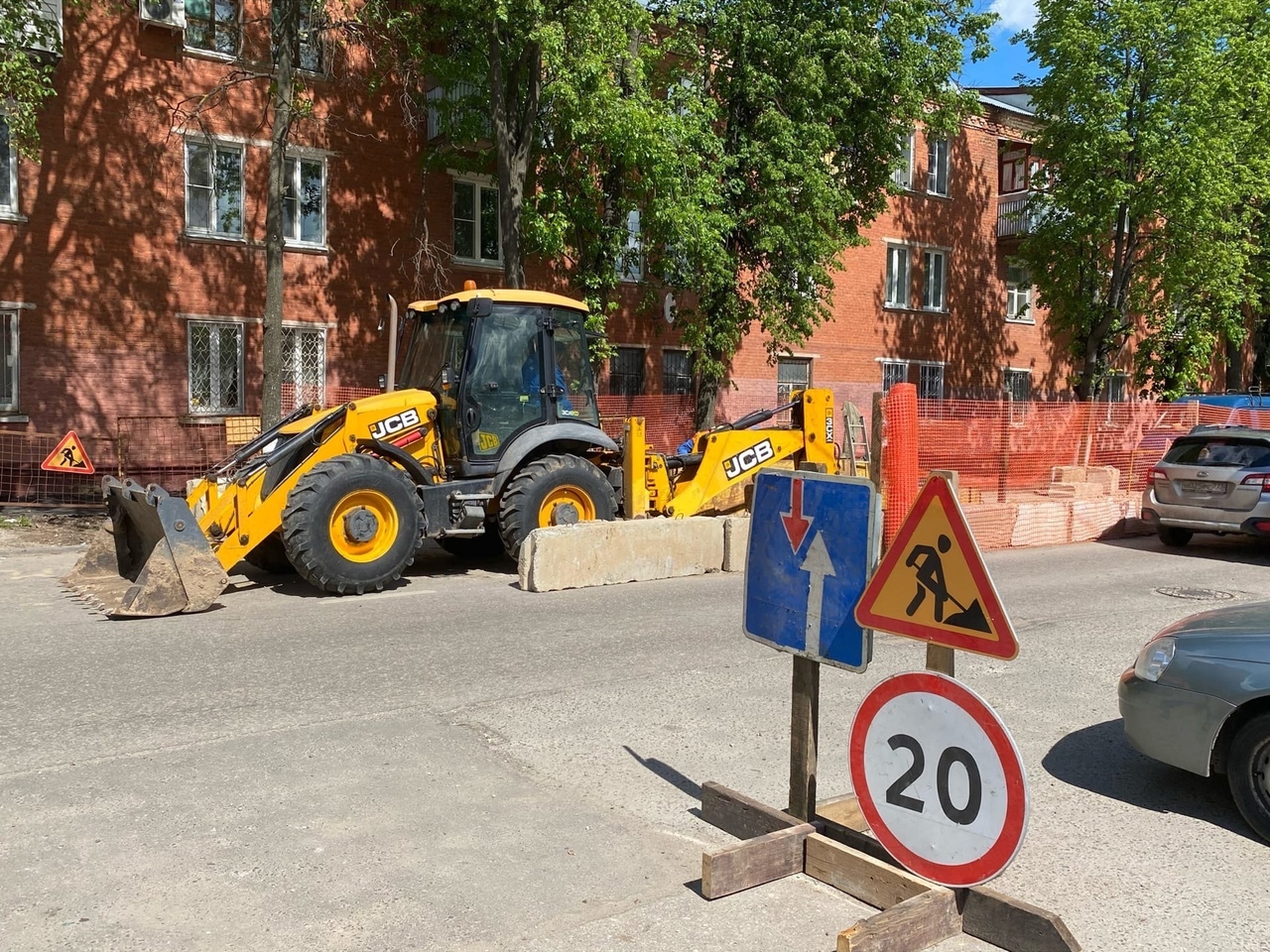 МУП «Водоканал» выполняет санацию железобетонного коллектора хозяйственно-бытовой канализации в границах улиц Зеленый пр-д – 2-я Северовская – Ватутина – Свердлова