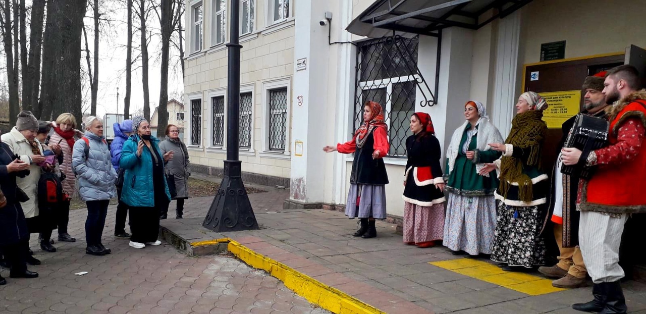 27 октября в СДК "Романцево" состоялась очередная встреча в рамках проекта "Активное долголетие"