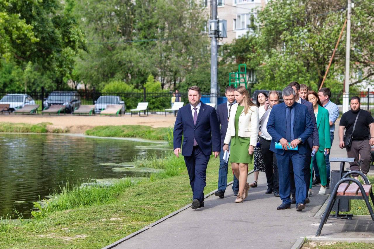 Подготовка к лету мест отдыха у воды на контроле главы Подольска