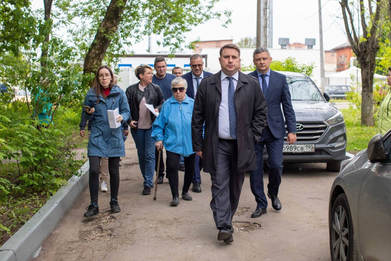 Глава Подольска Встретился с инициативными жителями дома 6 по ул. Пионерской