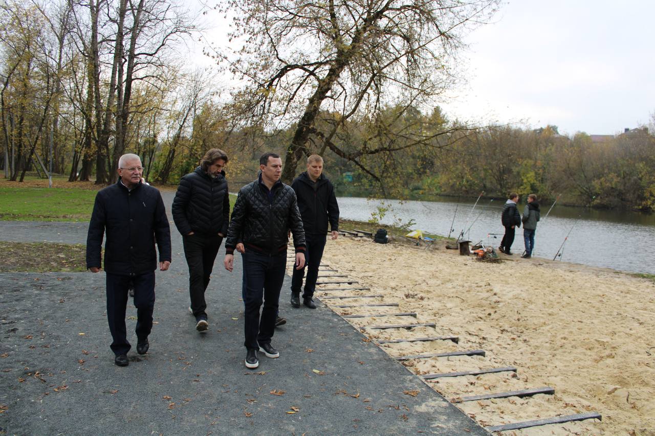 В парке Талалихина продолжается благоустройство