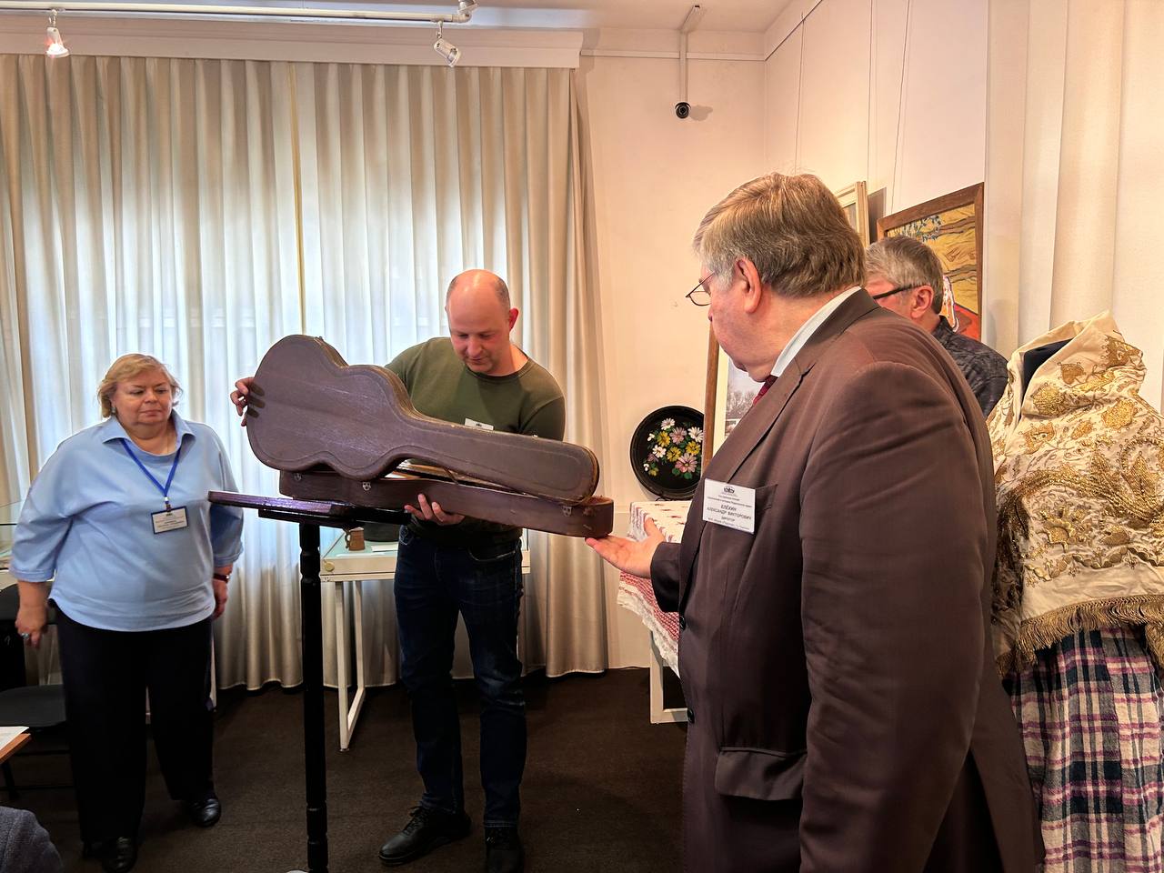 Семейная реликвия – в дар музею «Подолье»