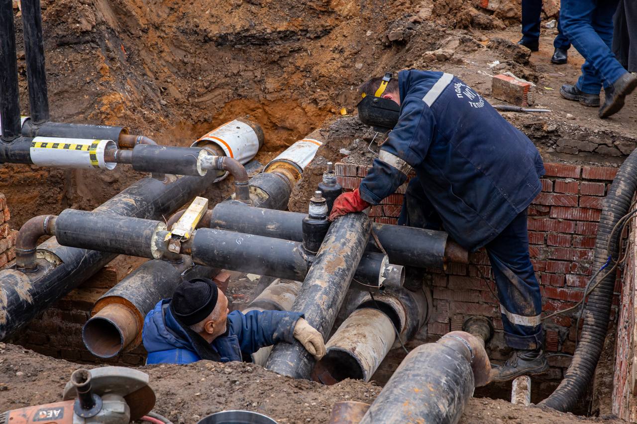 Переврезку со старых теплосетей на новые делают в Подольске Переврезку со старых теплосетей на новые делают в Подольске