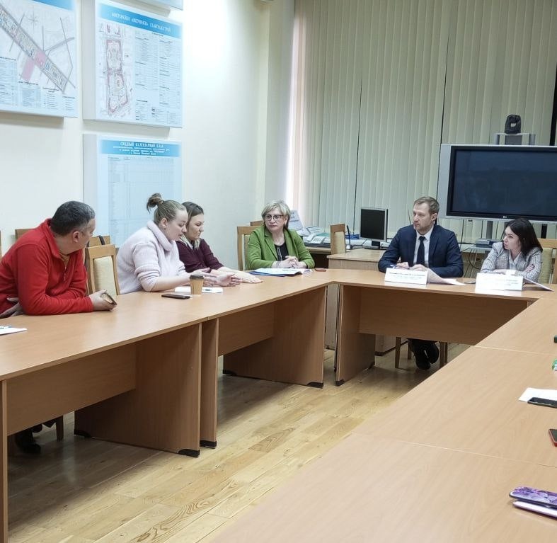 Очередная встреча с многодетными семьями по вопросам предоставления земельных участков прошла в Подольске Очередная встреча с многодетными семьями по вопросам предоставления земельных участков прошла в Подольске