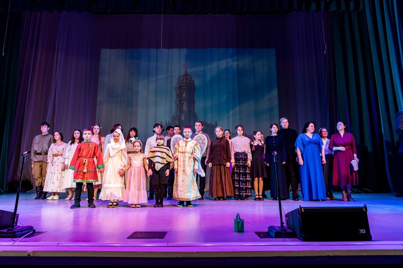 В Дубровицах отметили 320-летие освящения Знаменского храма