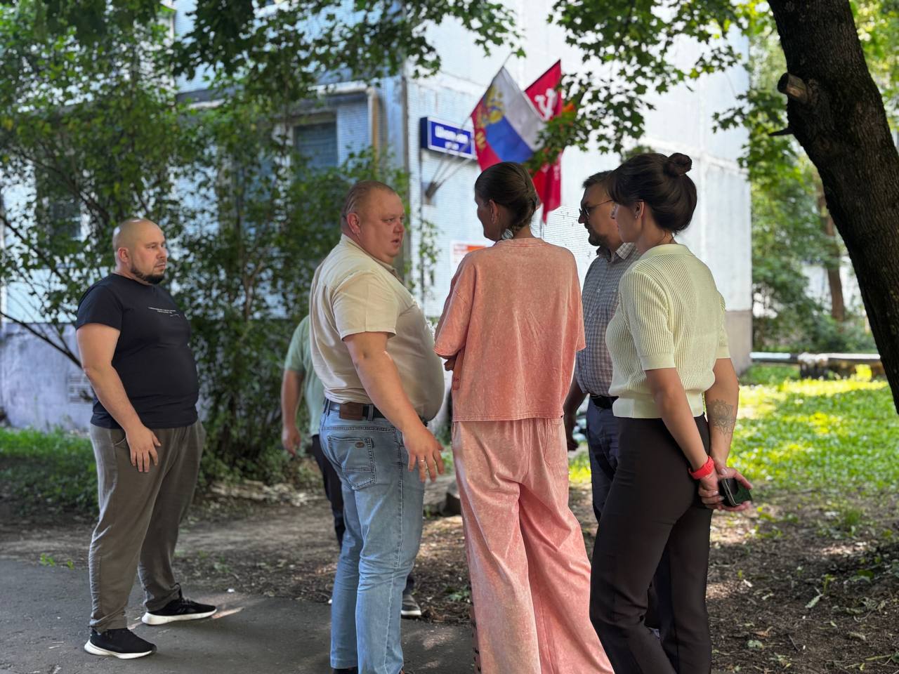 Ход капремонта проверили в Климовске Ход капремонта проверили в Климовске