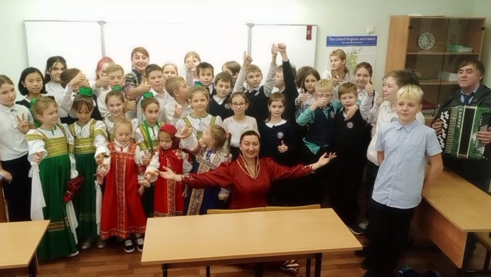 Школа № 4 Львовского стала участником просветительского проекта "Музыкальная культура в школы"