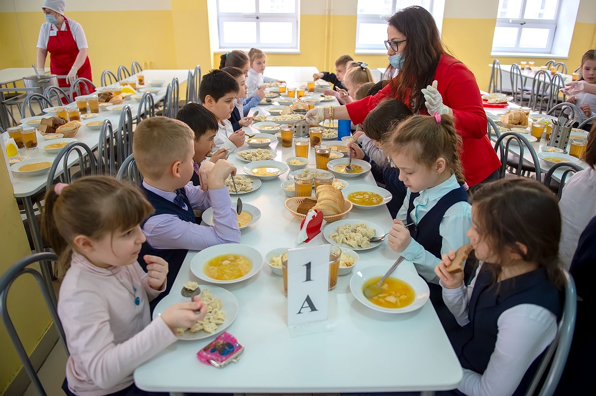 4 февраля пельмени подали во всех школах Подольска 4 февраля пельмени подали во всех школах Подольска