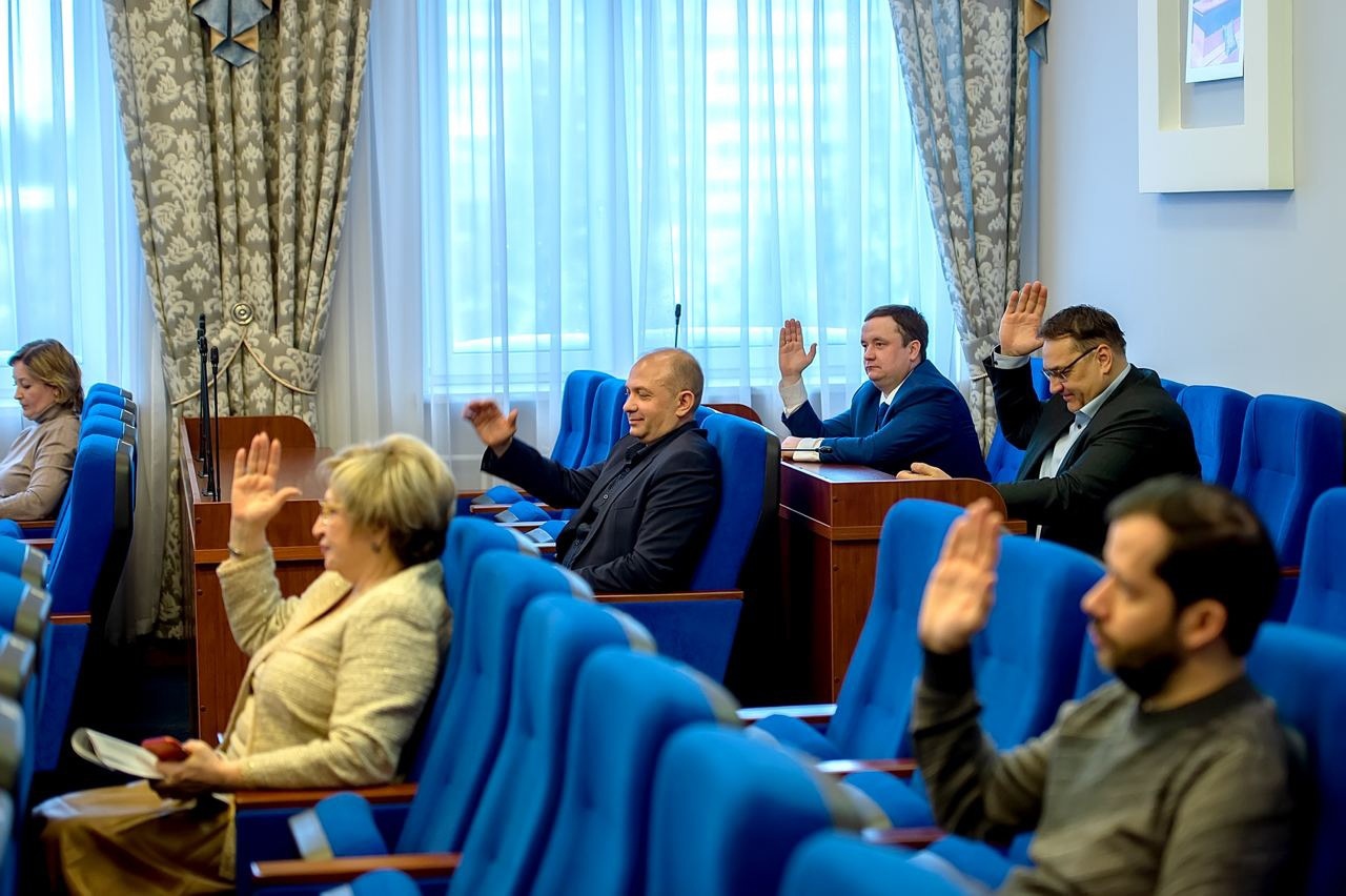 Депутаты обсуждают поправки бюджета Подольска Депутаты обсуждают поправки бюджета Подольска