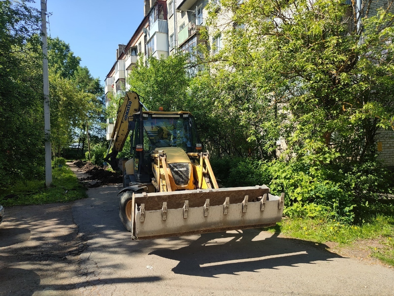 Начались работы по комплексному благоустройству дворовой территории дома № 2 по улице Мичурина