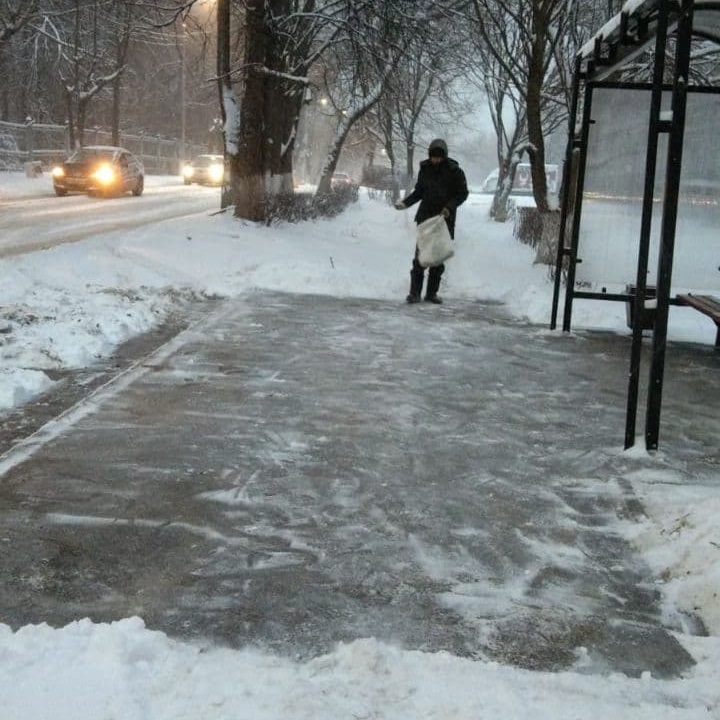 Дорожные и коммунальные службы Подольска работают в усиленном режиме