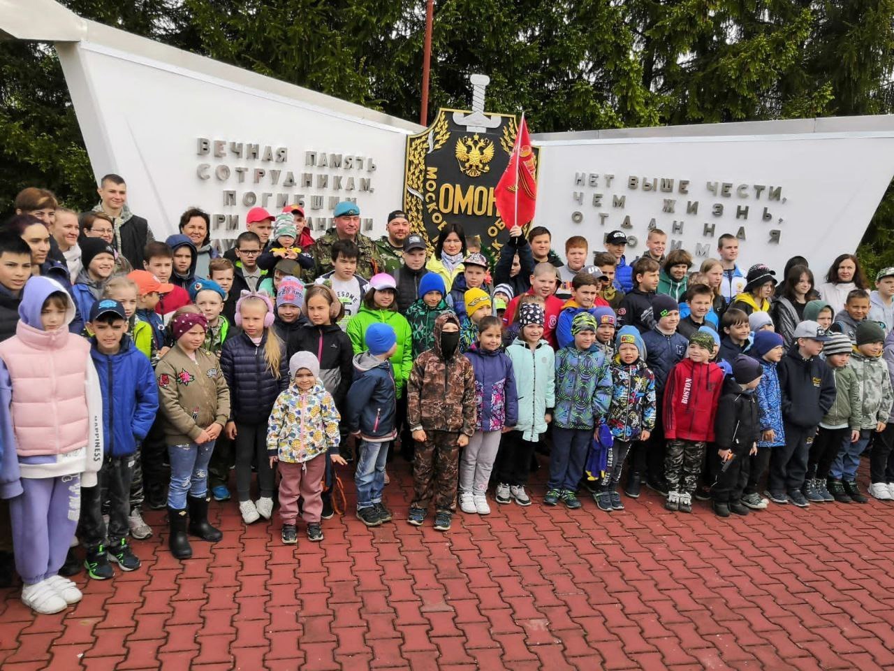 «Один день в армии» провели юные десантники «Один день в армии» провели юные десантники