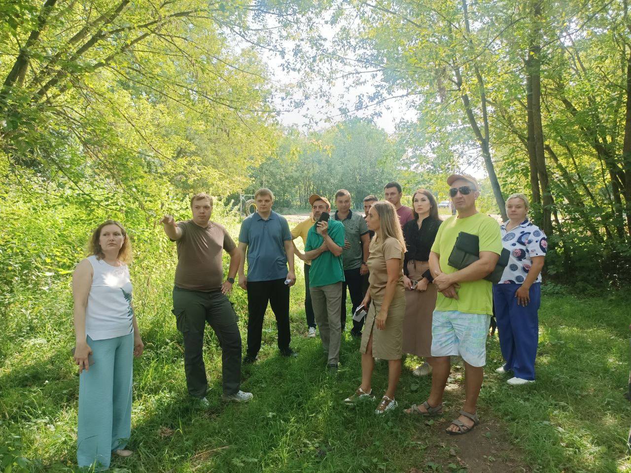 С заботой о братьях наших меньших С заботой о братьях наших меньших