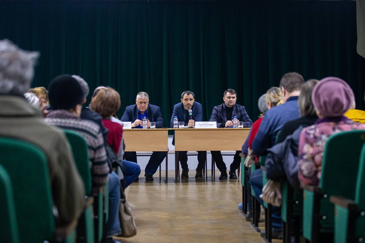 Встреча с жителями по вопросам жилищно-коммунального хозяйства в рамках проекта «Школа грамотного потребителя»