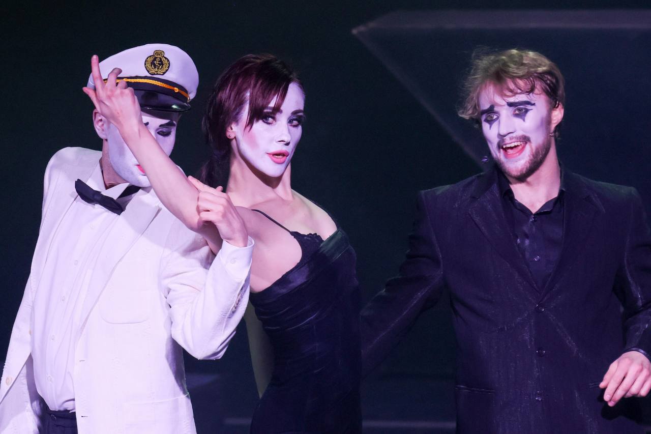 Премьера «Ангелов кабаре»