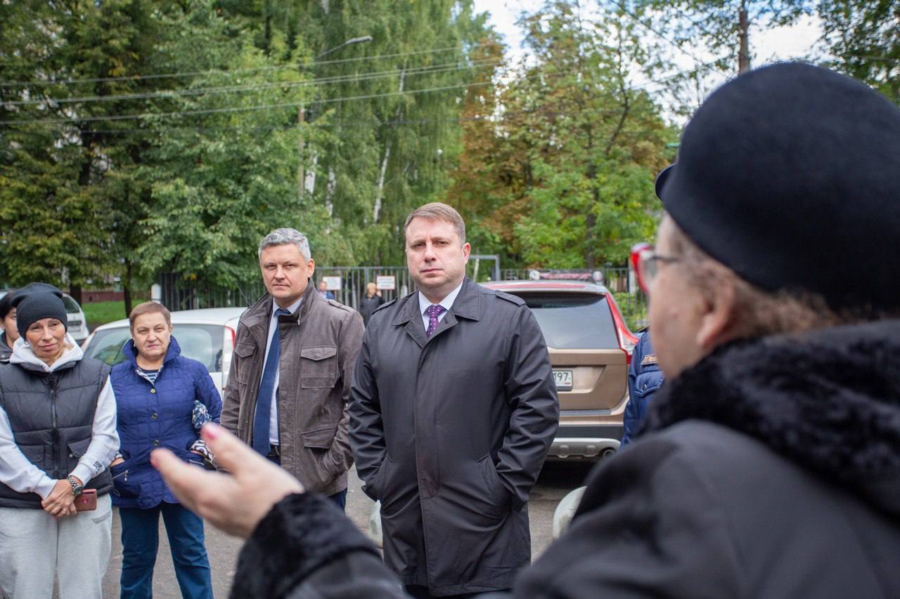 Дмитрий Жариков приехал к жителям Юбилейного Дмитрий Жариков приехал к жителям Юбилейного