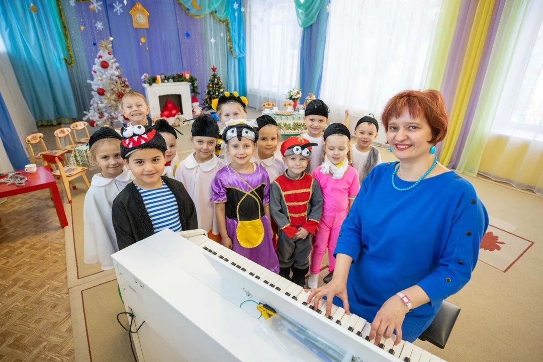 Первая выплата педагогам поступит уже в феврале – её начислили в зарплате за январь Первая выплата педагогам поступит уже в феврале – её начислили в зарплате за январь